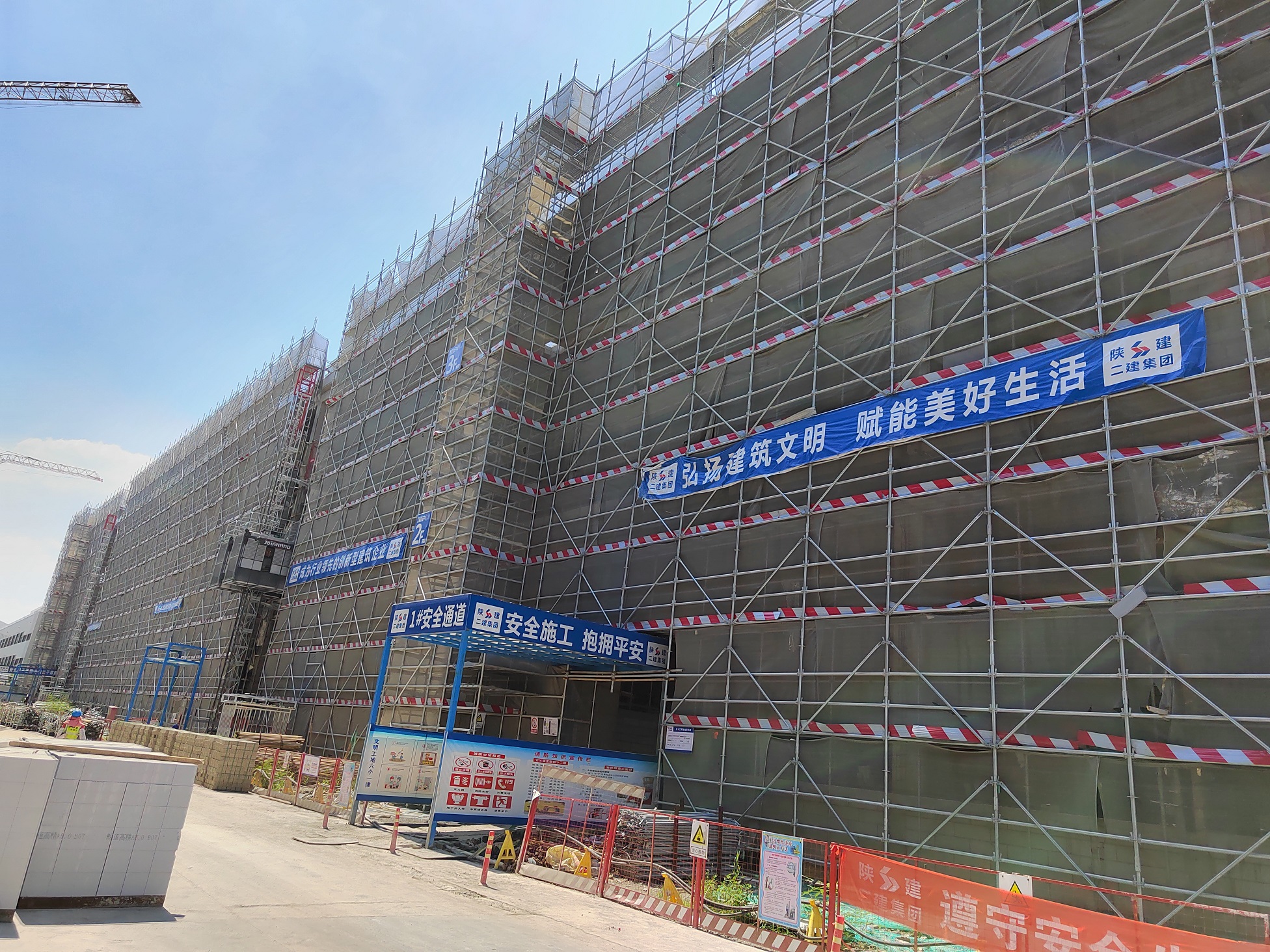 衡陽均華建筑工程勞務有限公司,衡陽工業(yè)建筑,衡陽民用建筑,橋梁,道路